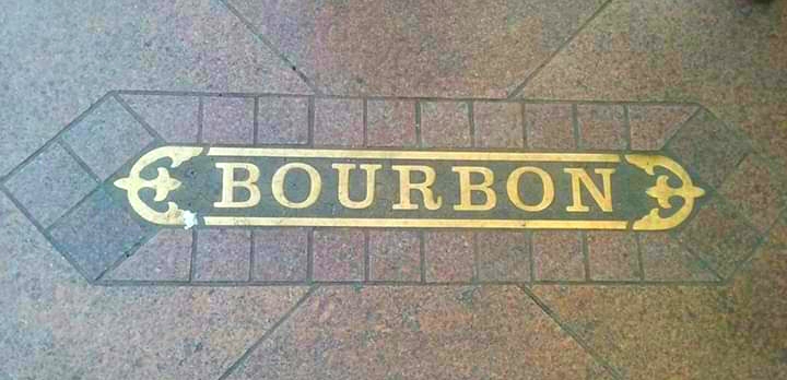 Bourbon Street: Beware of travel scams