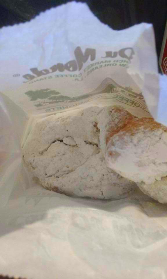 Beignets at Cafe du Monde